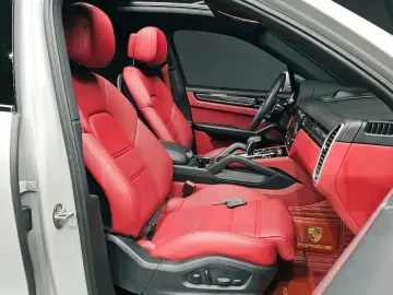 2023 Porsche Cayenne с пробегом 13 858 км