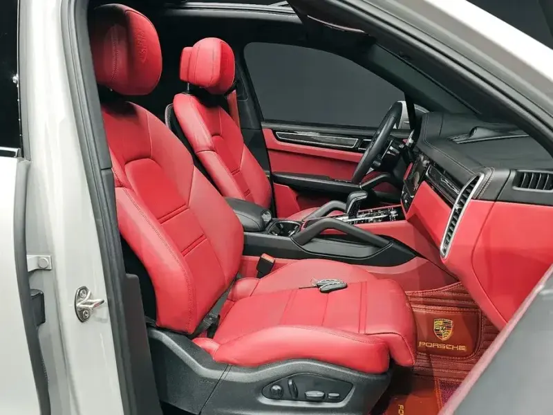 2023 Porsche Cayenne с пробегом 13 858 км
