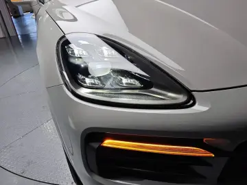2023 Porsche Cayenne с пробегом 13 858 км