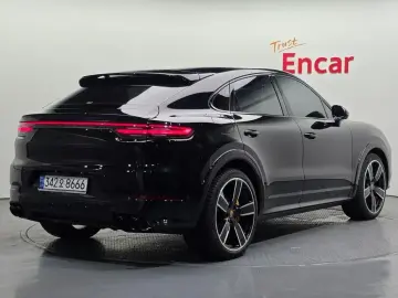 2022 Porsche Cayenne с пробегом 24 120 км
