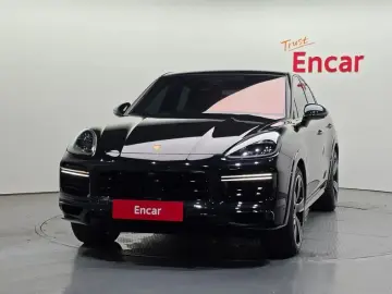 2022 Porsche Cayenne с пробегом 24 120 км