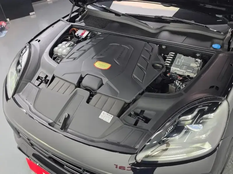 2022 Porsche Cayenne с пробегом 24 120 км