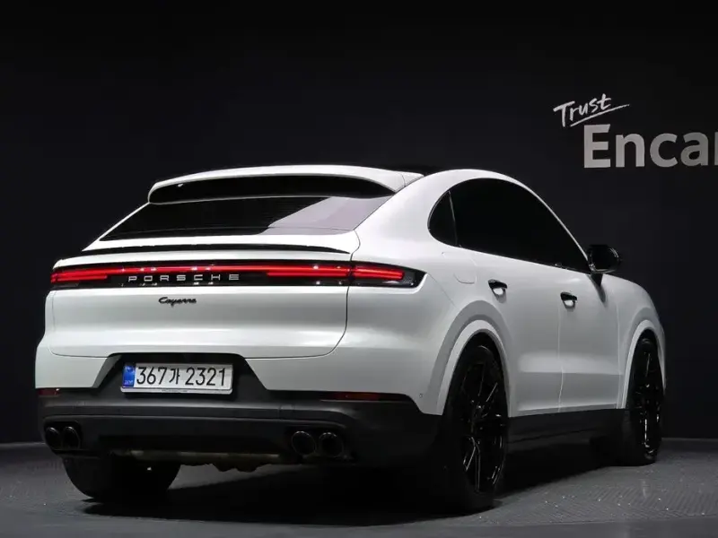 2023 Porsche Cayenne с пробегом 50 178 км