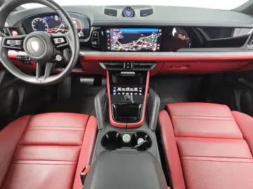 2023 Porsche Cayenne с пробегом 50 178 км