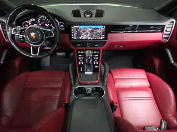 2022 Porsche Cayenne с пробегом 32 603 км