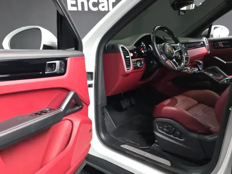2022 Porsche Cayenne с пробегом 32 603 км
