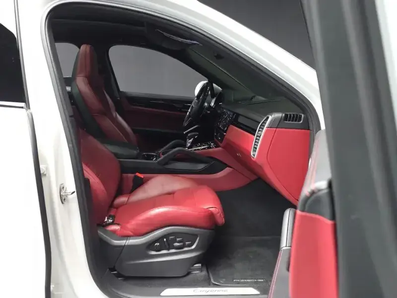 2022 Porsche Cayenne с пробегом 32 603 км