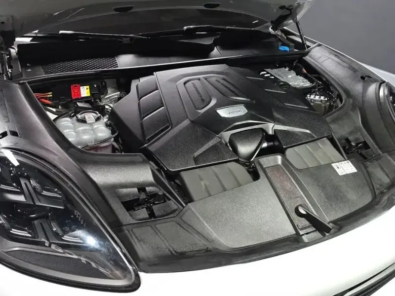 2022 Porsche Cayenne с пробегом 46 114 км