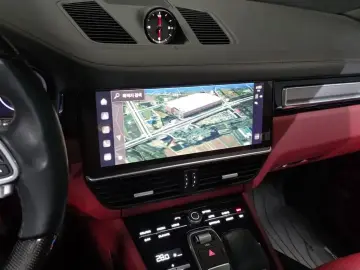 2022 Porsche Cayenne с пробегом 46 114 км