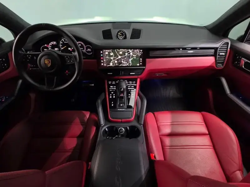 2022 Porsche Cayenne с пробегом 24 483 км