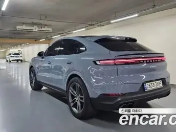 2023 Porsche Cayenne с пробегом 27 000 км