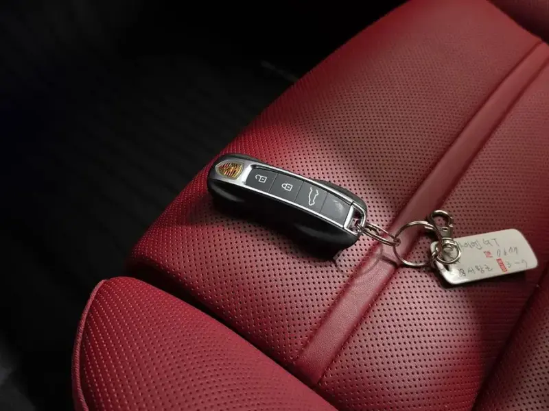 2022 Porsche Cayenne с пробегом 24 483 км
