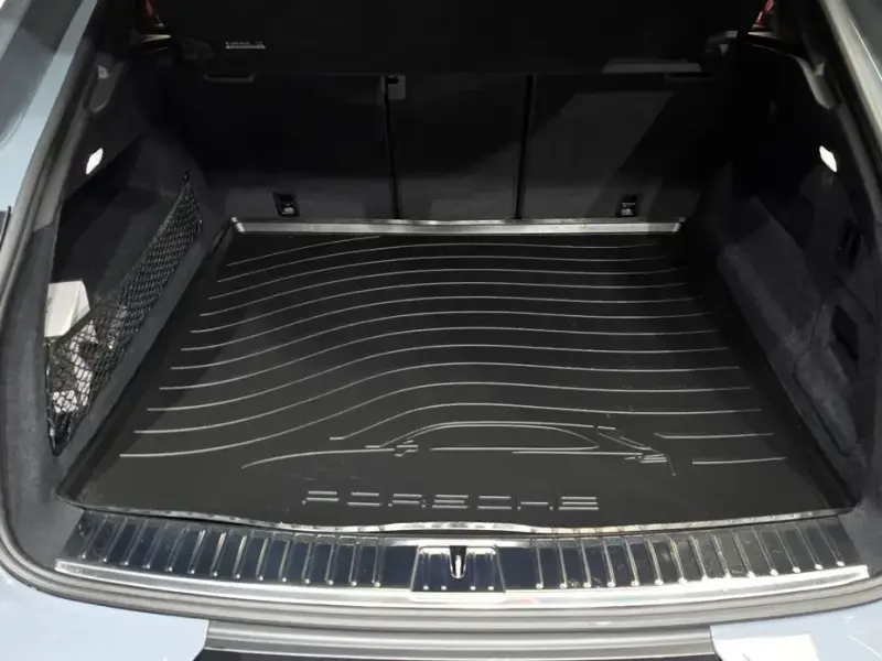 2022 Porsche Cayenne с пробегом 24 483 км