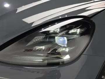 2022 Porsche Cayenne с пробегом 24 483 км