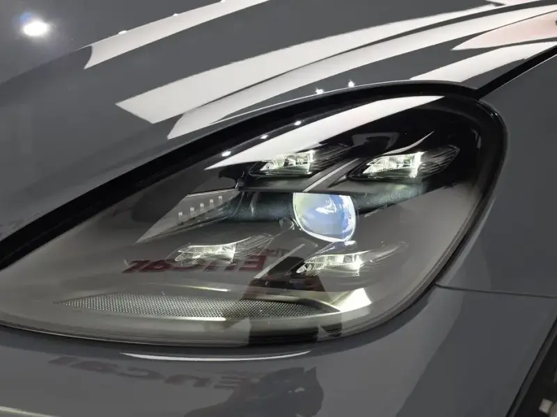 2022 Porsche Cayenne с пробегом 24 483 км