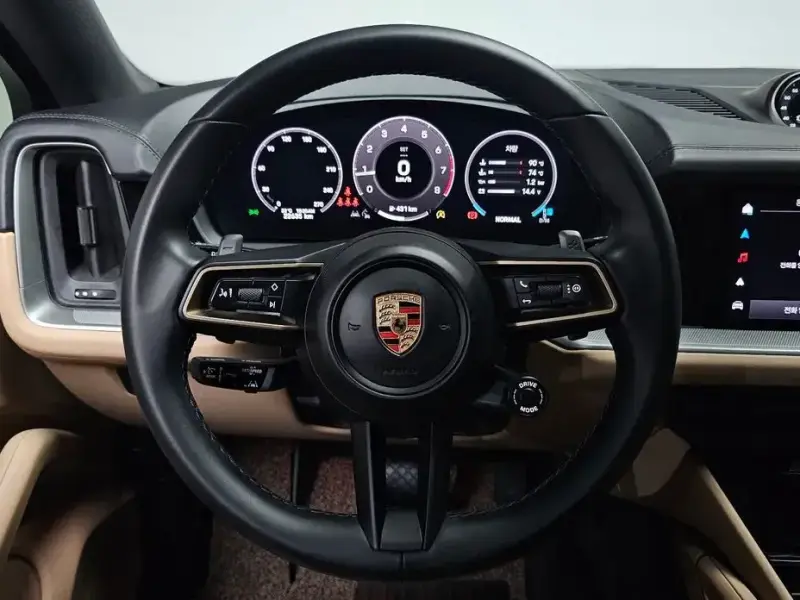 2023 Porsche Cayenne с пробегом 22 635 км