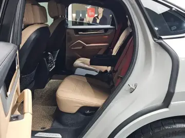 2023 Porsche Cayenne с пробегом 22 635 км