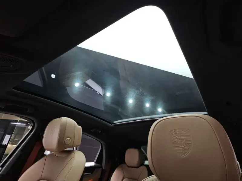 2023 Porsche Cayenne с пробегом 22 635 км