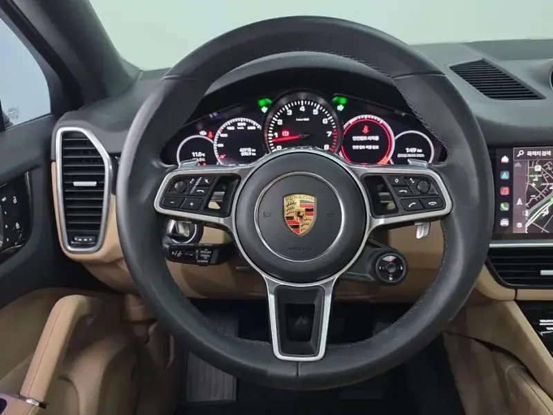 2023 Porsche Cayenne с пробегом 40 915 км