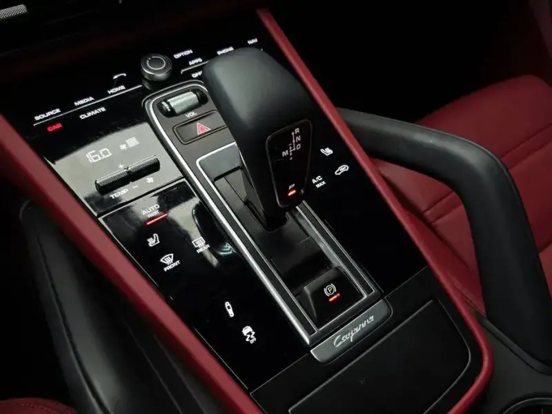 2023 Porsche Cayenne с пробегом 31 587 км