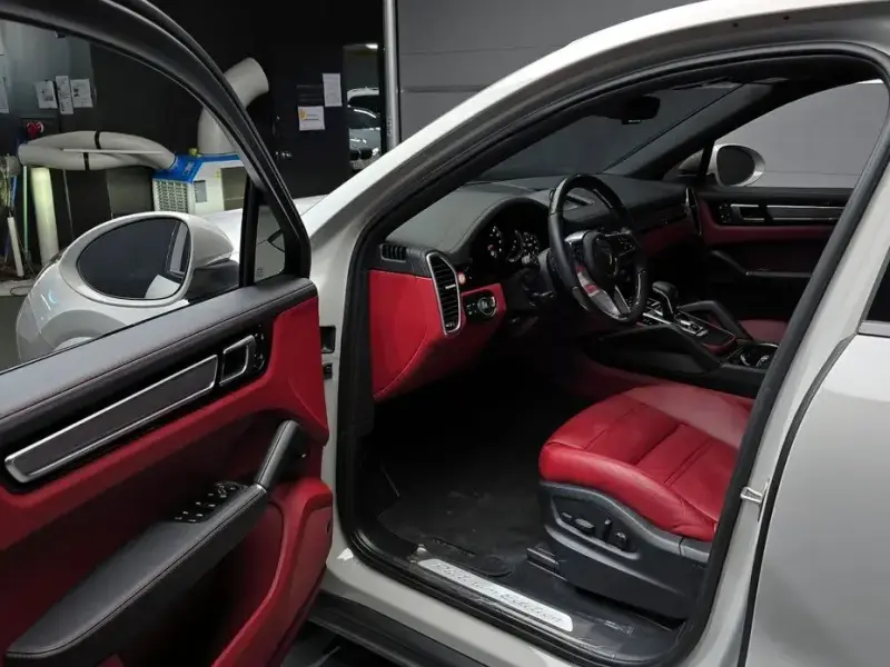 2023 Porsche Cayenne с пробегом 31 587 км