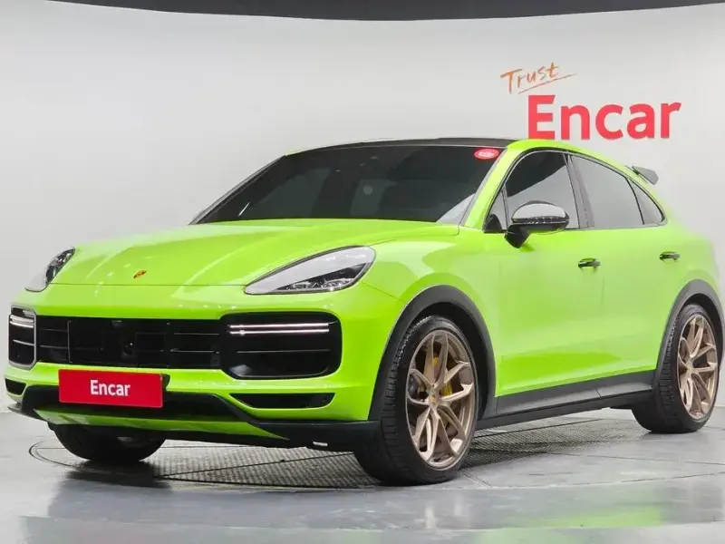 2022 Porsche Cayenne с пробегом 49 130 км
