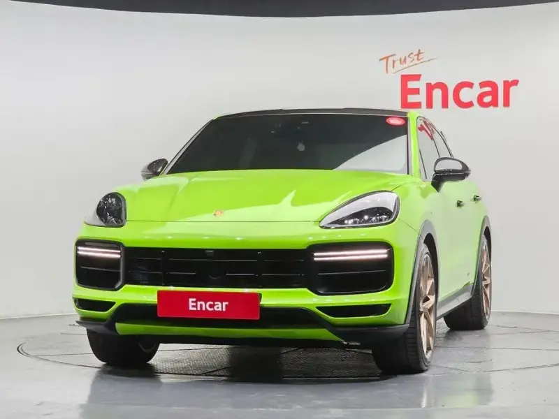 2022 Porsche Cayenne с пробегом 49 130 км