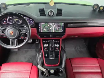 2022 Porsche Cayenne с пробегом 49 130 км
