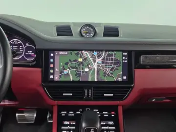 2022 Porsche Cayenne с пробегом 49 130 км
