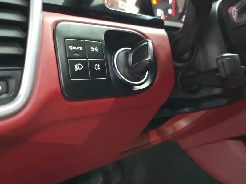 2023 Porsche Cayenne с пробегом 52 978 км