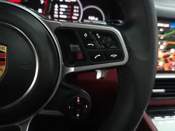 2023 Porsche Cayenne с пробегом 52 978 км