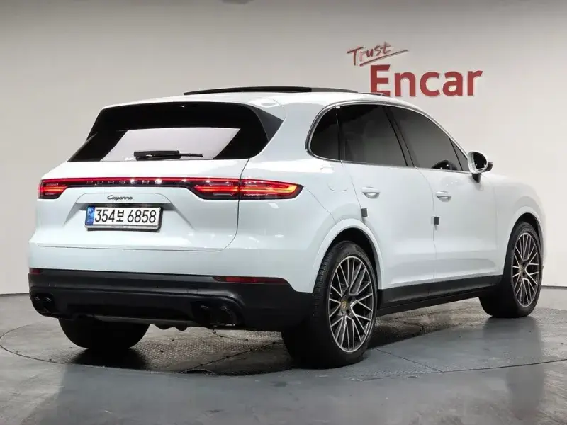 2023 Porsche Cayenne с пробегом 51 897 км