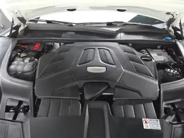 2023 Porsche Cayenne с пробегом 51 897 км