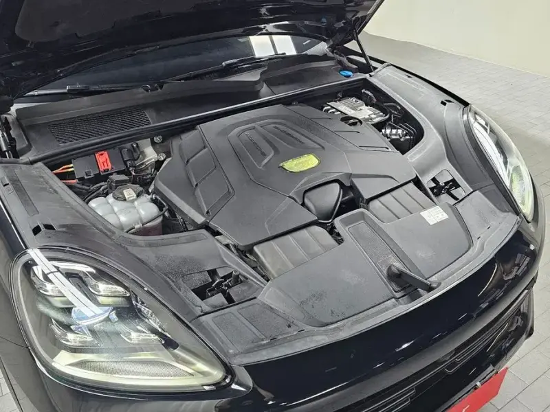 2023 Porsche Cayenne с пробегом 30 149 км