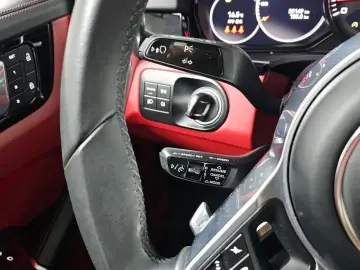 2023 Porsche Cayenne с пробегом 30 149 км