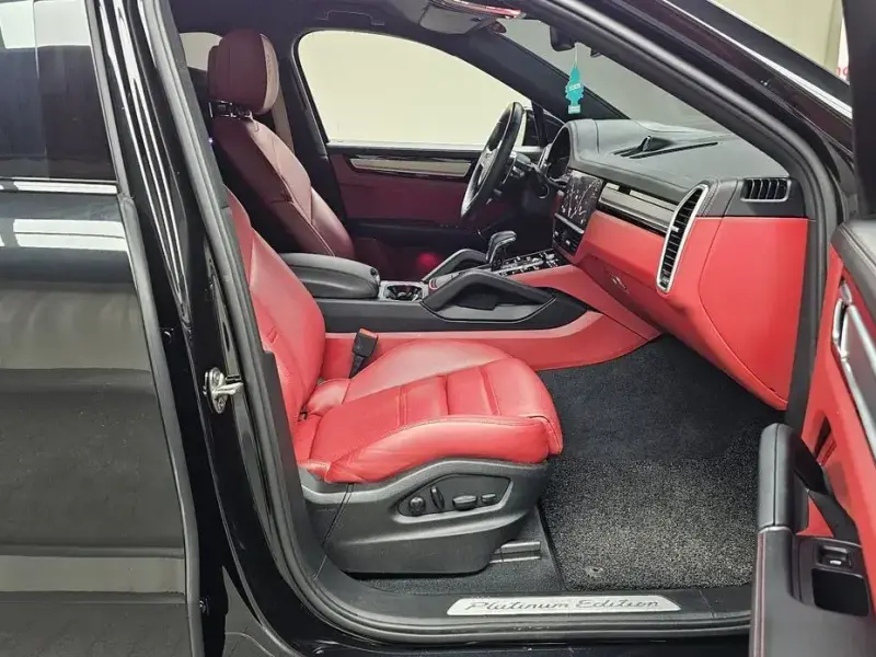2023 Porsche Cayenne с пробегом 30 149 км