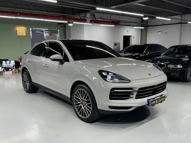 2022 Porsche Cayenne с пробегом 45 109 км