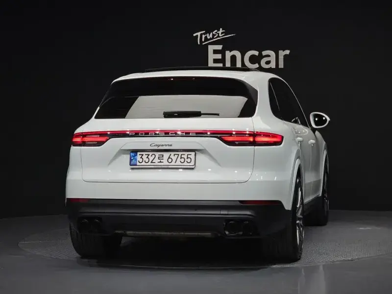 2023 Porsche Cayenne с пробегом 16 256 км