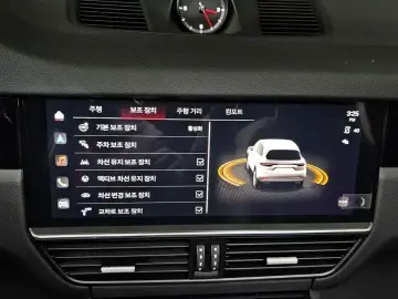 2023 Porsche Cayenne с пробегом 16 256 км