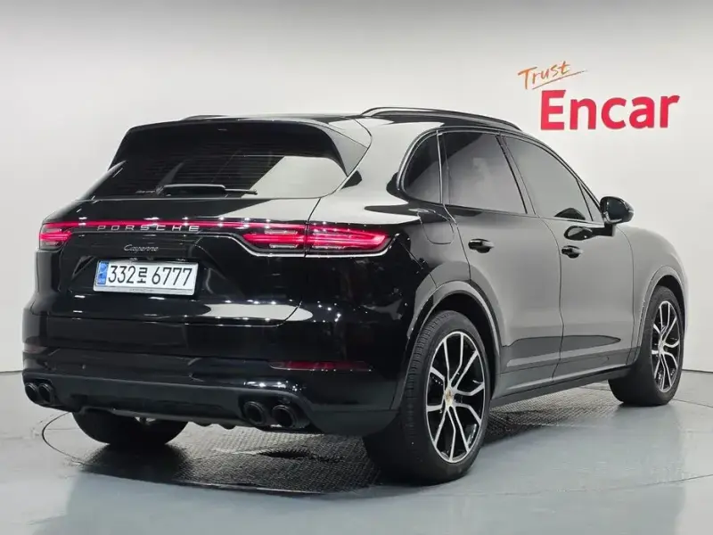 2023 Porsche Cayenne с пробегом 57 555 км
