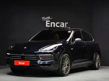 2022 Porsche Cayenne с пробегом 52 372 км
