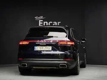 2022 Porsche Cayenne с пробегом 52 372 км