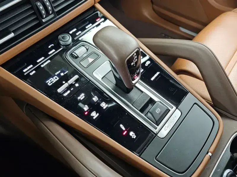 2022 Porsche Cayenne с пробегом 52 372 км