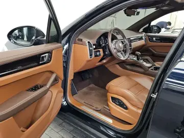 2022 Porsche Cayenne с пробегом 52 372 км