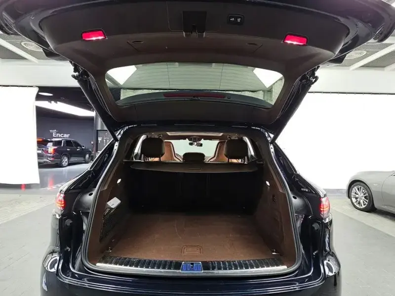 2022 Porsche Cayenne с пробегом 52 372 км