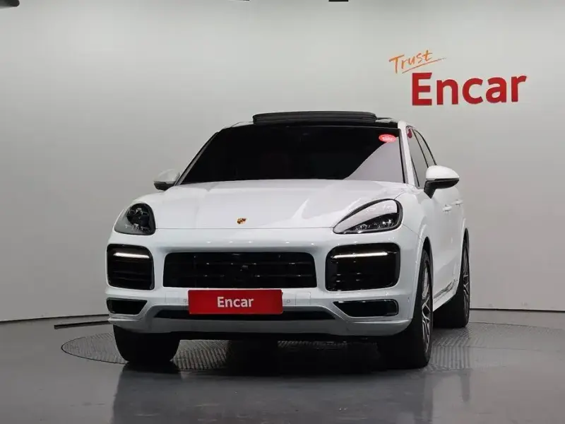 2023 Porsche Cayenne с пробегом 56 862 км
