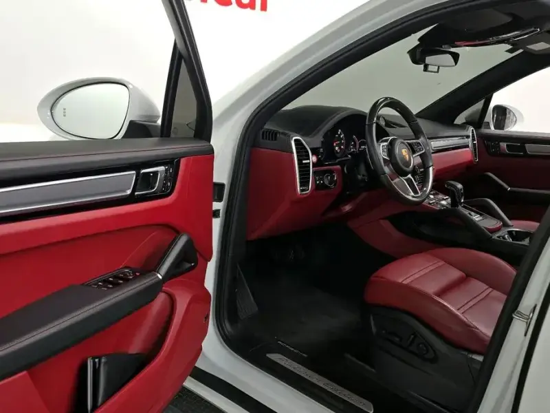 2023 Porsche Cayenne с пробегом 56 862 км