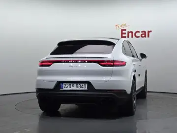 2023 Porsche Cayenne с пробегом 19 233 км