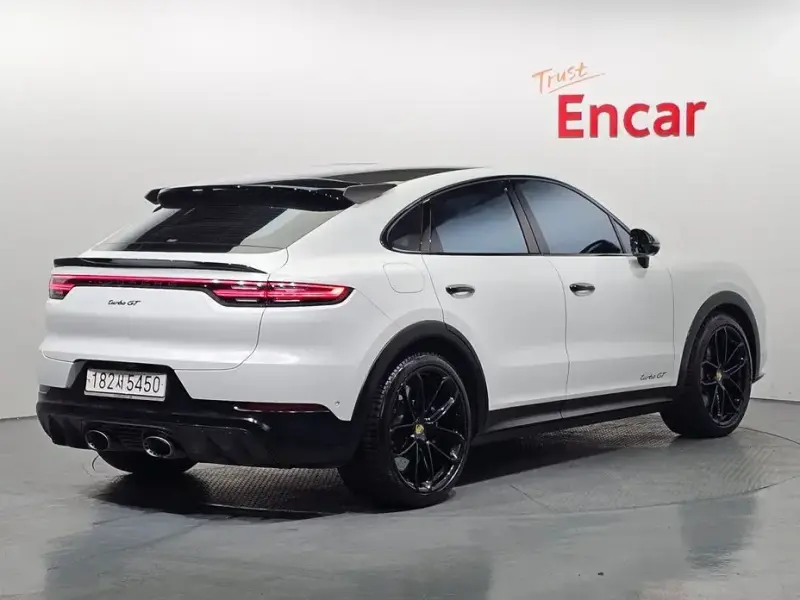 2023 Porsche Cayenne с пробегом 53 025 км