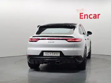 2023 Porsche Cayenne с пробегом 53 025 км